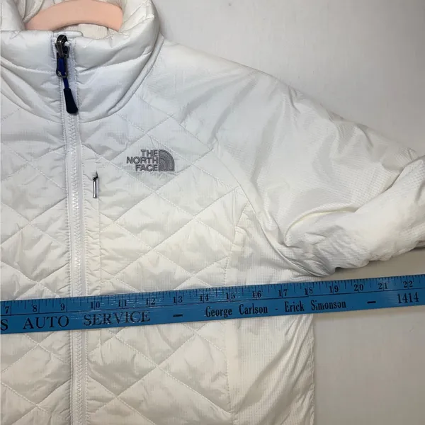 The North Face Womens ThermoBall Quilted Full Zip Jacket White Small - Image 7
