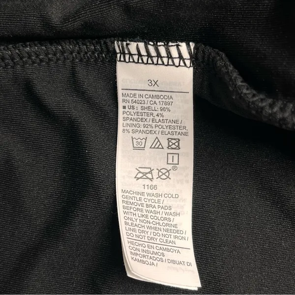 Old Navy black swimsuit one‎ piece crinkly size 3X removable pads clean crotch - Image 11