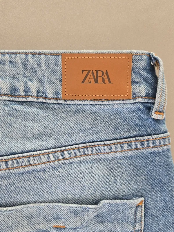 Zara Light Blue Distressed Boyfriend Jeans Size 4 - Image 7