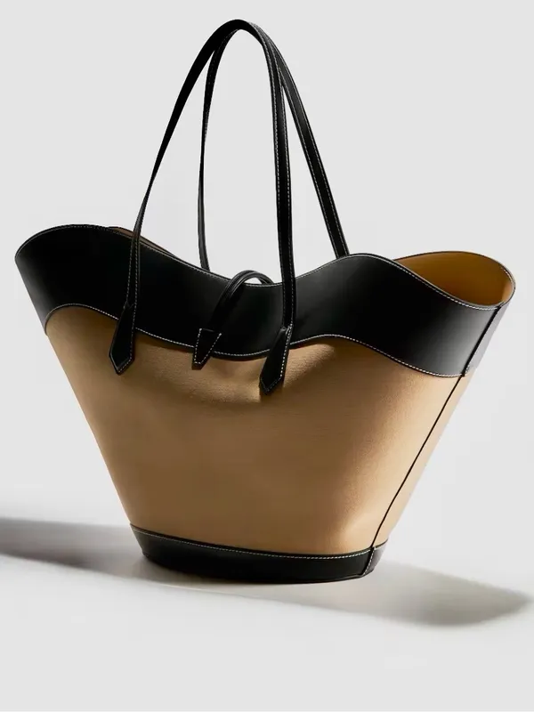 H&M NWT Large oversized Beige Black Structured canvas Tote Bag gold button - Image 2