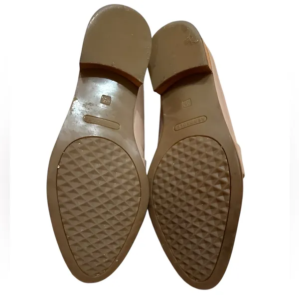 AEROSOLES Glossy Beige Loafers - Image 8