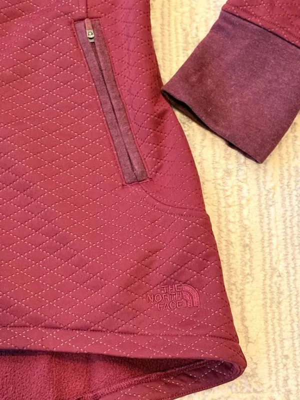 The North Face women's medium Burgundy 3/4 length coat. MSRP $225 - Image 6
