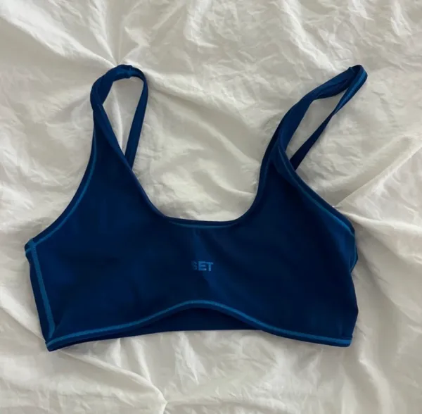 Set active navy set  - Image 2