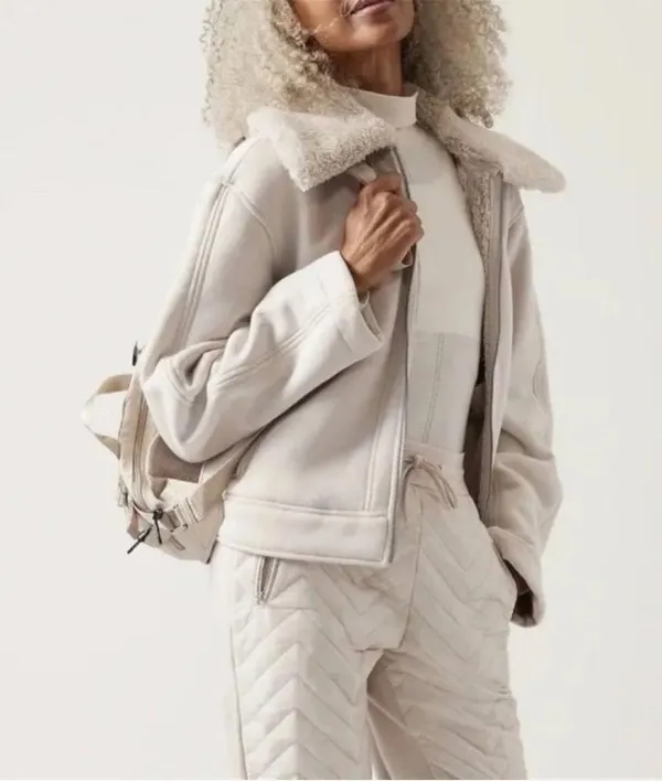 Athleta Westbound Sherpa jacket - Image 10