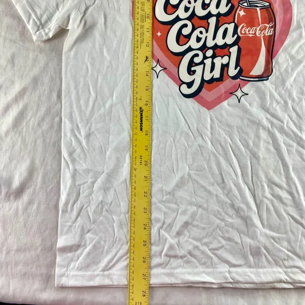 Source Unknown NWOT White Pink Hear "Coca Cola Girl" Graphic Cotton T-Shirt M - Image 5