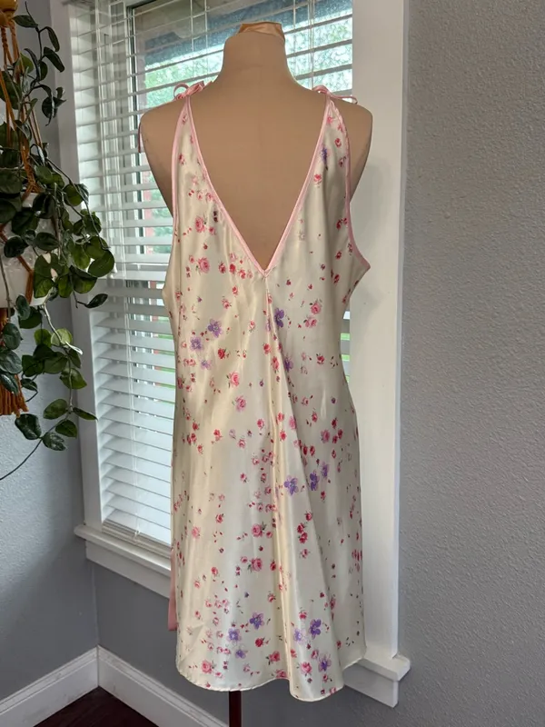 NWT Coquette Satin Floral Slip Dress Shoulder Ties Size XL - Image 3