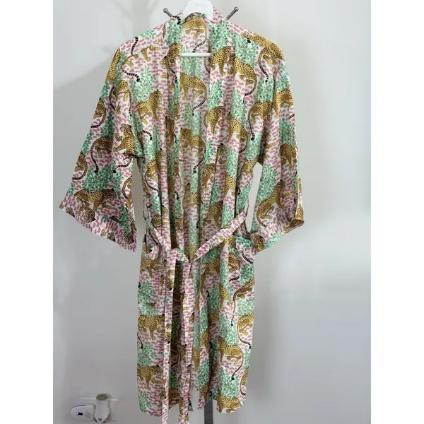 Women’s Cotton Robe Long Kimono Green Cheetah Print Jungle Loungewear Size 12 - Image 2