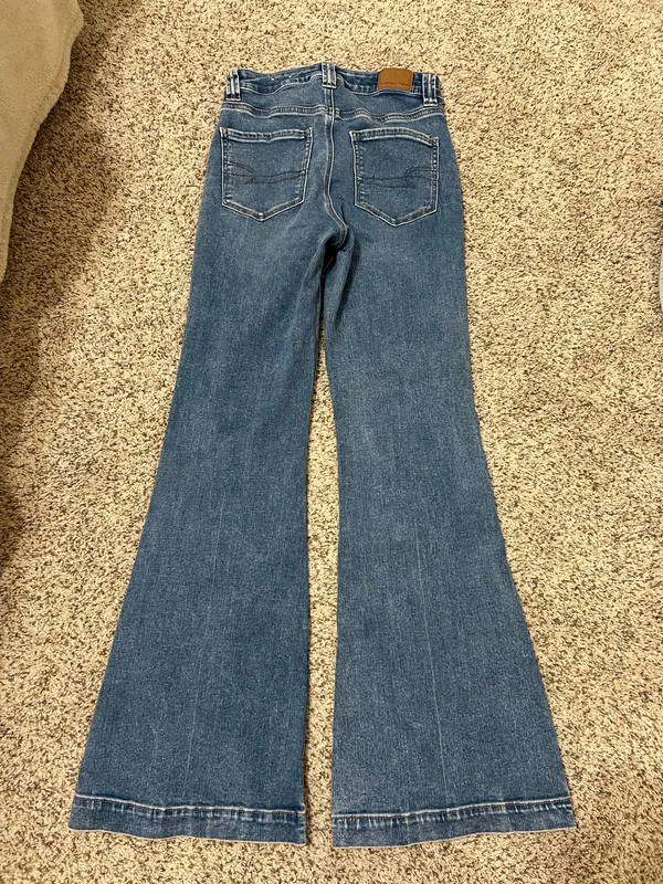 American Eagle High-Rise Flare Jeans 4 - Image 2