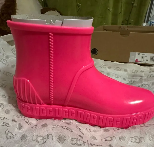 UGG Pink s - Image 2