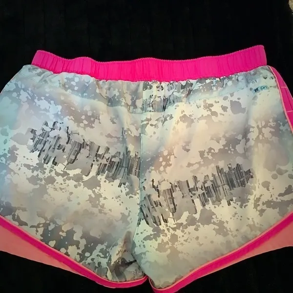 Reebok Double layer run shorts‎ - Image 3