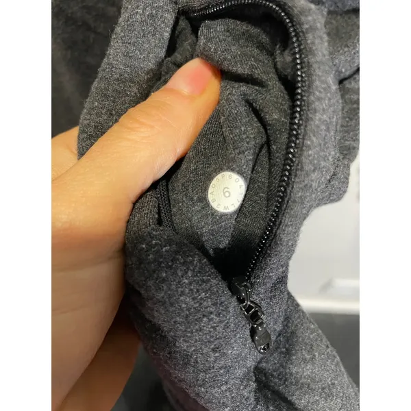 Lululemon Twist Me Tuck Tunic 6 Grey Funnel Neck Pullover Sweatshirt‎ Active - Image 5