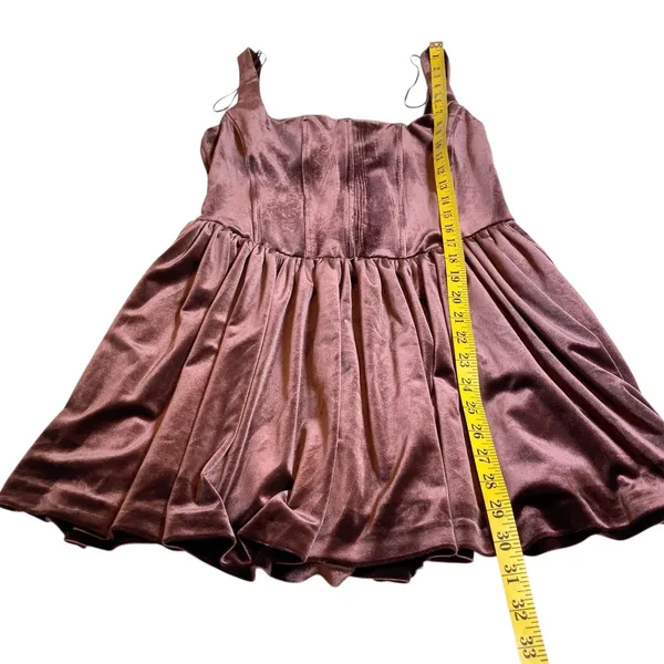 NWT Zara Bloggers Favorite Velvet Corset Mini Dress Maroon Size Medium - Image 8
