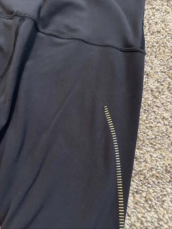 Lululemon Align High-Rise Crop 21" *Gold size 6 - Image 5