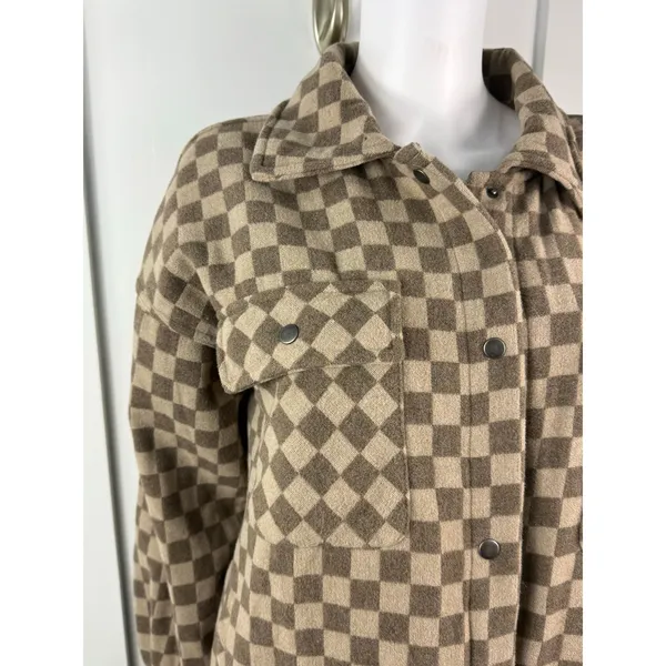Beautiful Women’s Fornia Shacket Size S/M - Image 3