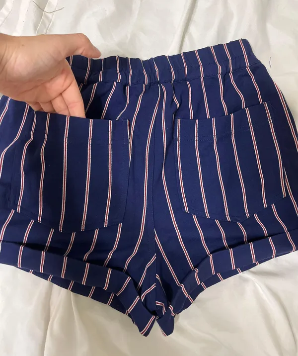 Forever 21 Stretchy Shorts - Image 7