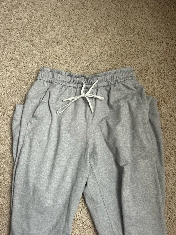 Lululemon Grey 25” Joggers - Image 6