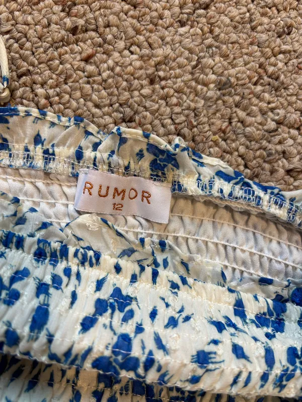 Rumor Boutique LF Floral blue and white sundress - Image 5