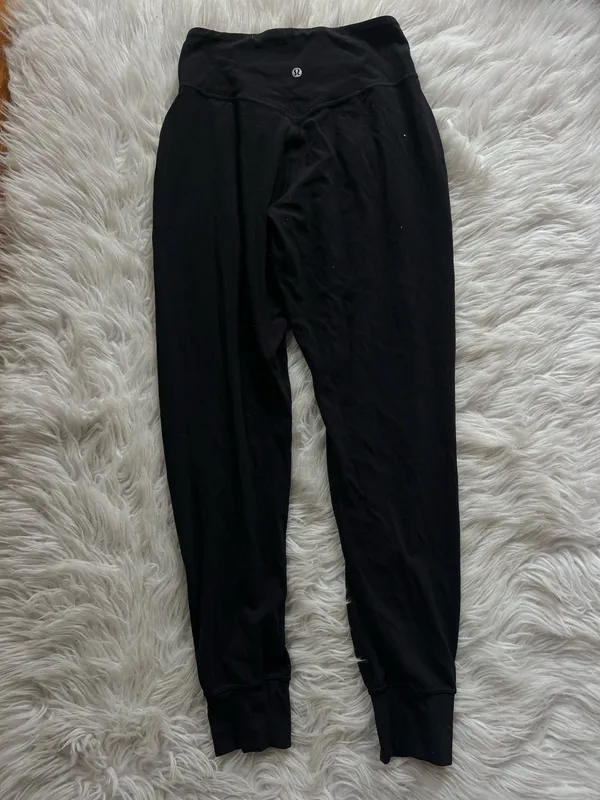 Lululemon Align Joggers - Image 2