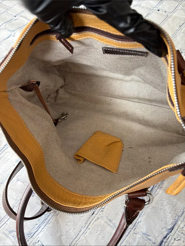 Dooney & Bourke All Weather Leather 2 (AWL 2) mustard yellow Satchel /Crossbody - Image 7