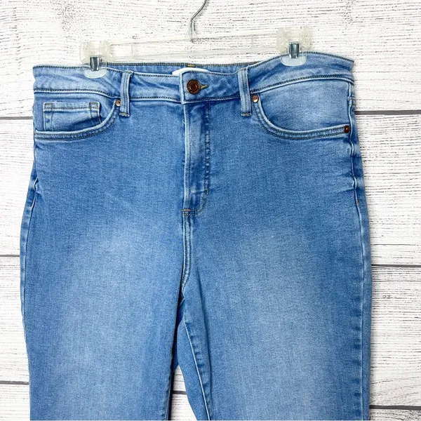 LC Lauren Conrad Classic Light Blue High Rise Flare Jeans Size 14 - Image 3