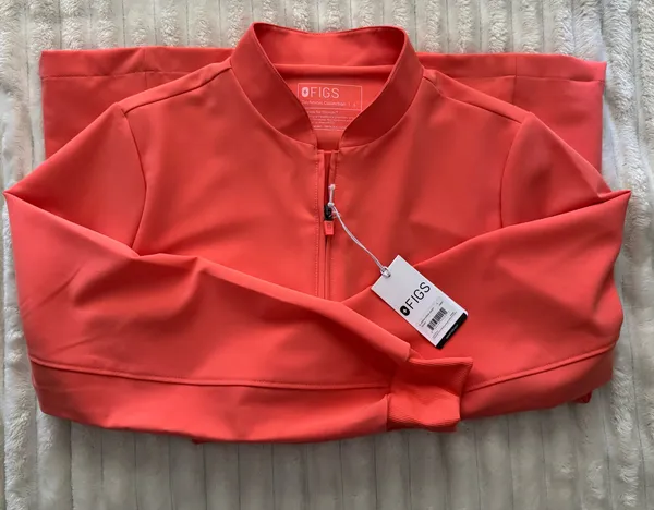 FIGS Women’s Sebina Scrub Jacket Size L - Image 2