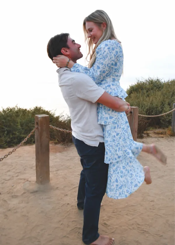 Boutique Blue and white floral maxi long sleeve with ruffle skirt - Image 7
