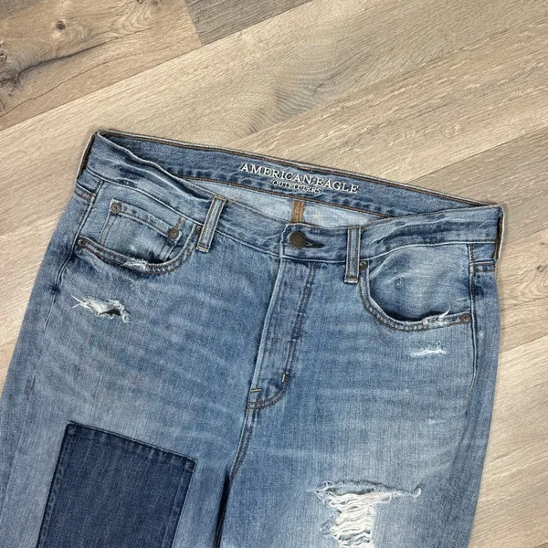 American Eagle Jeans Women 10 Vintage High Rise Slim Distressed Patch Straight‎ - Image 4