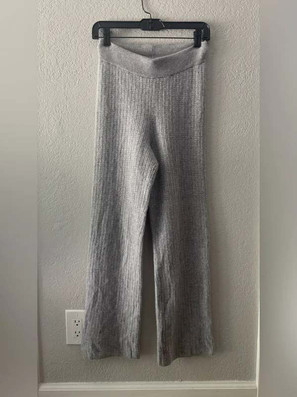 Alo Yoga cashmere high waist plush waffle athletic Heather grey pants Size XS - Image 3