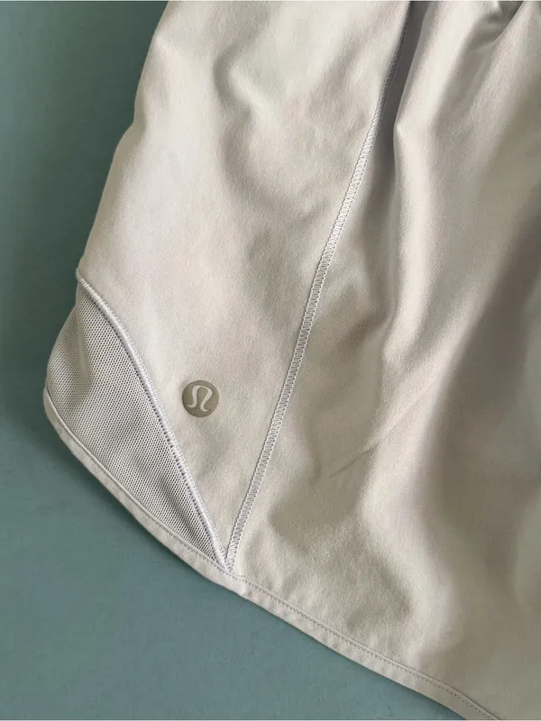 Lululemon Hotty Hot Shorts Linen Blue Lined 2.5” LW7AUSR - Image 4