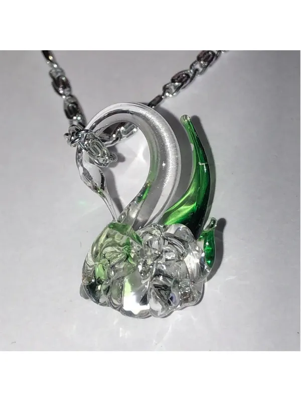 Vintage Silver Tone Lightweight Chain Glass Swan Boho Retro Necklace - Image 4