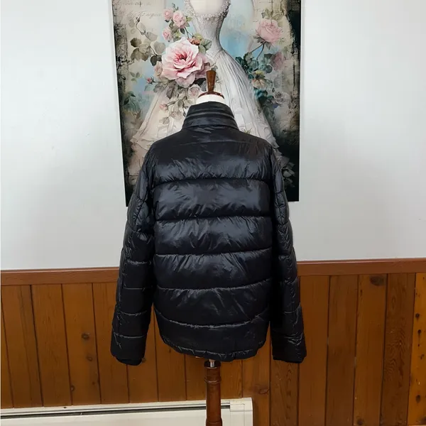 Super Nice Guess Black Puffer Coat! - Image 7