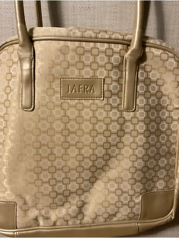 JAFRA Cream Tote with Geometric Pattern - Image 2