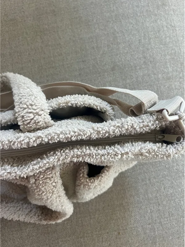 H&M Light Beige Teddy Bag - Image 6