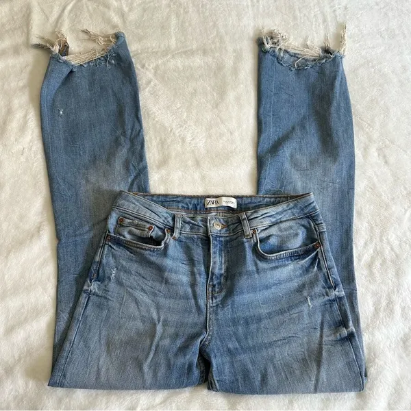 Zara Light Wash High Rise Flare Jeans Women's Size 4 - Image 2