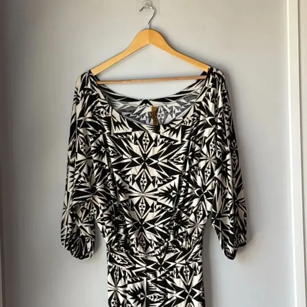 Rachel Pally Jersey Bat Wing Maxi Dress Black White Geometric - Image 3