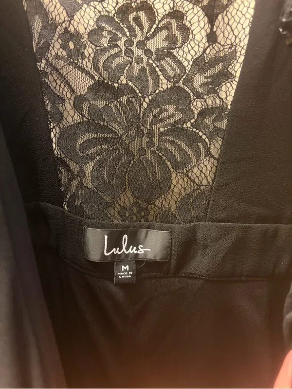 Lulu's Black Deep V-Neck Wide-Leg Lace Back Jumpsuit with Pockets medium - Image 3