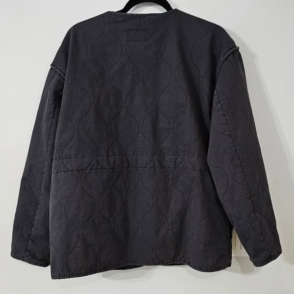 Universal Threads Women’s Black jacket.  Large  Adjustable waist. - Image 5