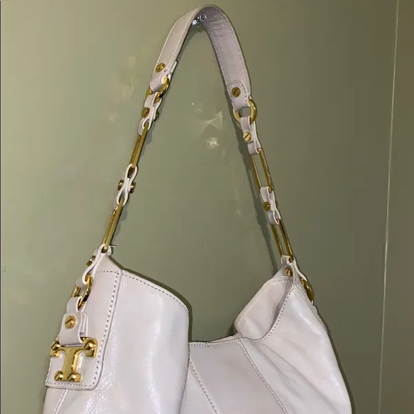 Tory Burch Taupe Leather Shoulder Bag with Gold Hardware - Image 5
