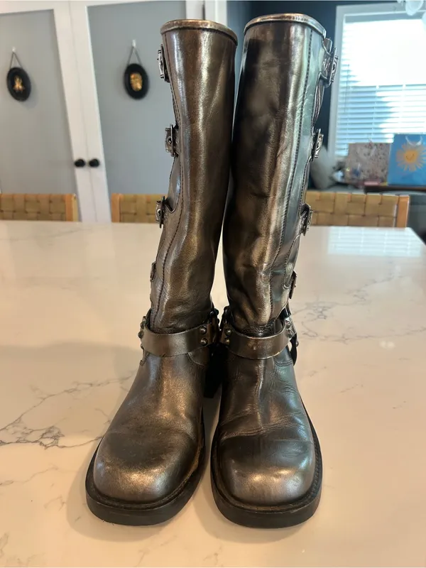 Steve Madden Rocky Boots Black Distressed size 5.5 - Image 7