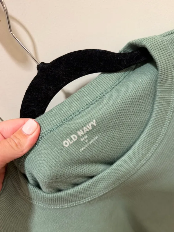 Old Navy Snug Crop T-Shirt Herbal Green - Image 4
