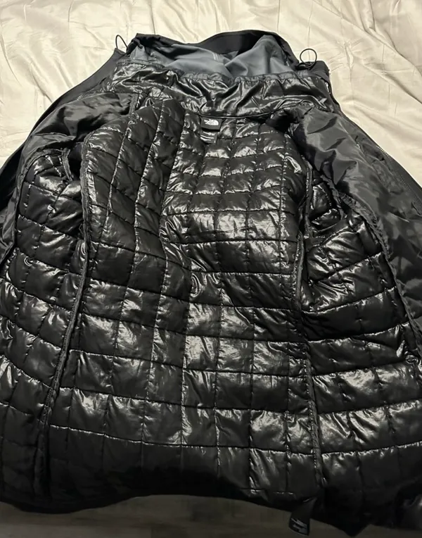 Thermoball The North Face Women’s Jacket - Image 4