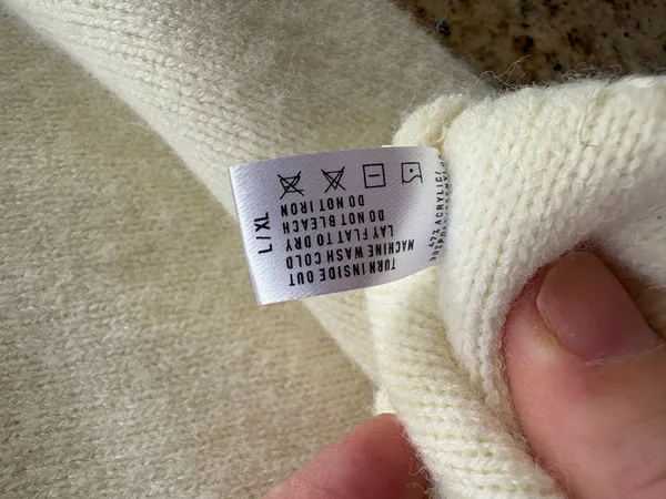 P'tula apres Cream & Pink Half-Zip Logo Knit Ski Sweater - Image 6