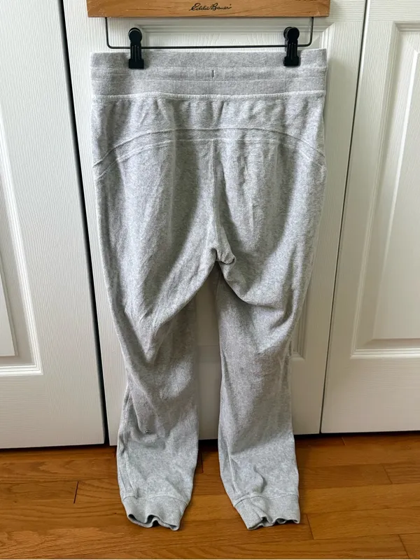 Lululemon Warm Down Jogger *Velour in Heathered Core Ultra Light Grey - Image 3