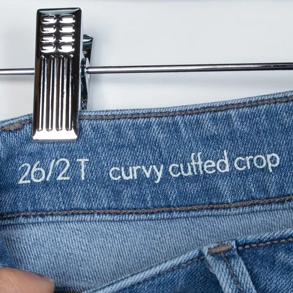 Ann Taylor Loft Curvy Cuffed Crop‎ Jeans Sz 26/2T - Image 4