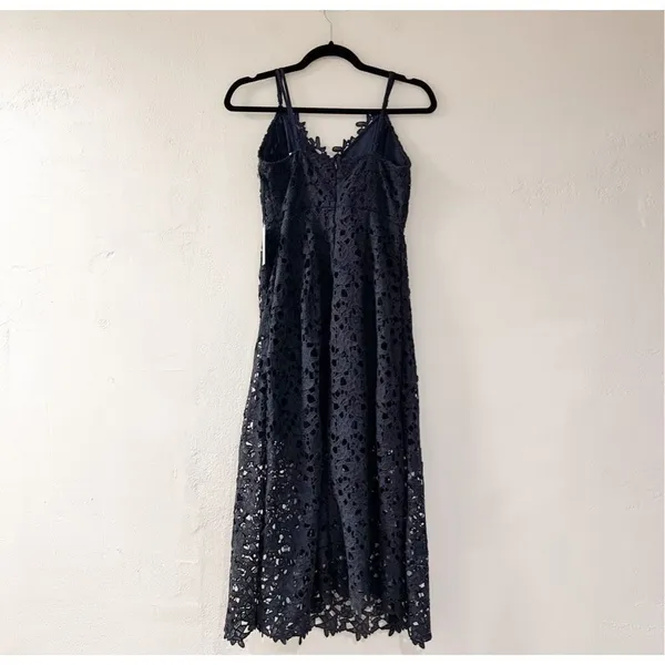 NEW ASTR Lace A-Line Midi Dress in Navy Blue Small - Image 3