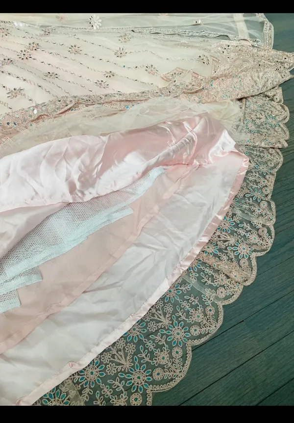 New Pakistani Indian Bridal Gown - Image 4