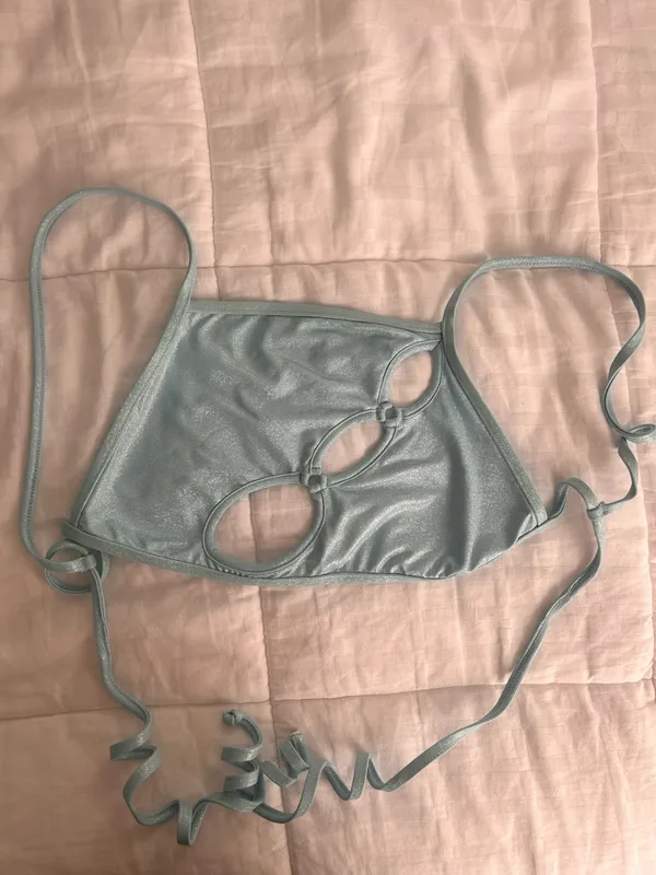 Frankies Bikinis Top - Image 2
