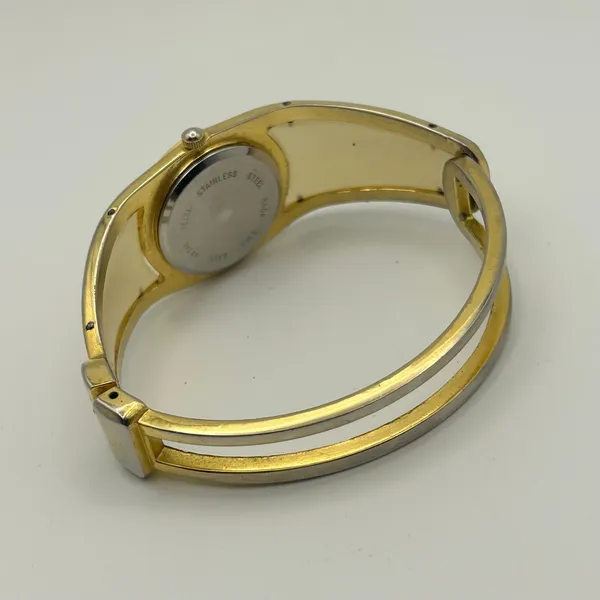 Collezier Two-tone Mother Pearl Dial Women’s Cuff Watch Working New Battery - Image 6