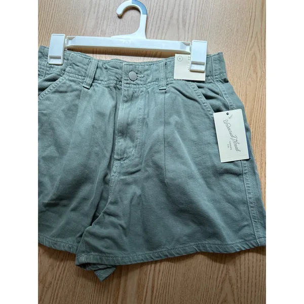 New Women’s Universal Thread Pleated Shorts High Rise Cotton Lyocell Size 6 - Image 2