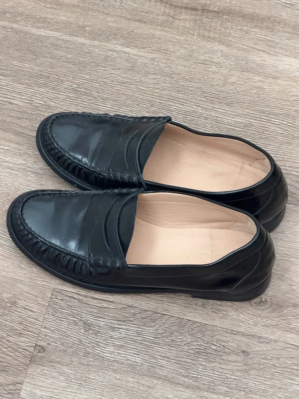 Black Patent Leather Loafers J Crew 8 - Image 3